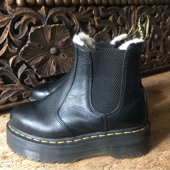 Dr. Doc Martens Quad 2976 Shearling Sherpa Fur Lined Platform Chelsea Boots 6/37 - Picture 5 of 16